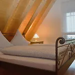 Gaestehaus Waldecker