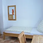 Gaestehaus Waldecker בית הארחה 3*