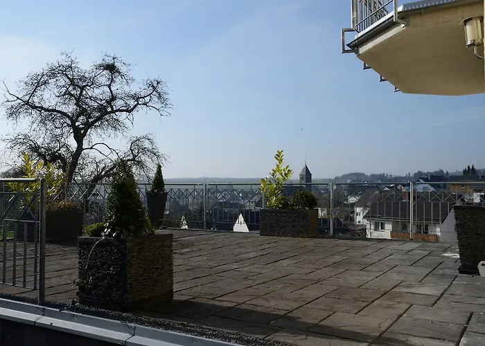 בית הארחה Gaestehaus Waldecker