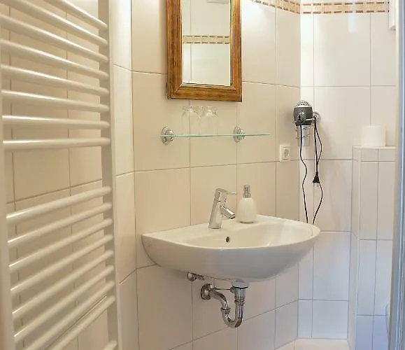 Gaestehaus Waldecker בוס